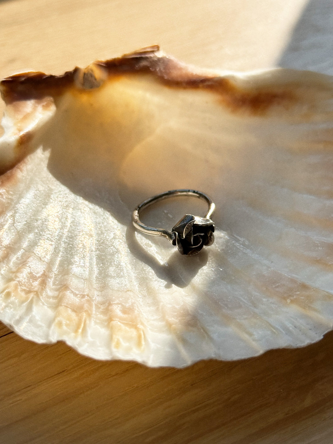 Vintage sterling silver Rose ring