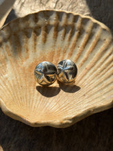 Load image into Gallery viewer, Vintage Sterling Silver starfish studs
